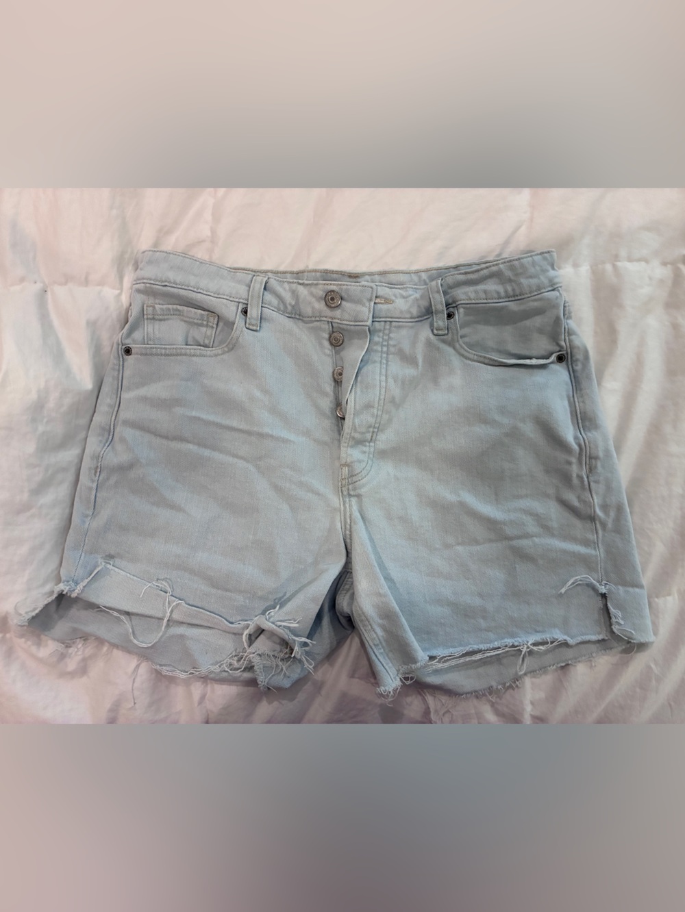 Old Navy Light Blue Distressed Denim Shorts OG Straight‎